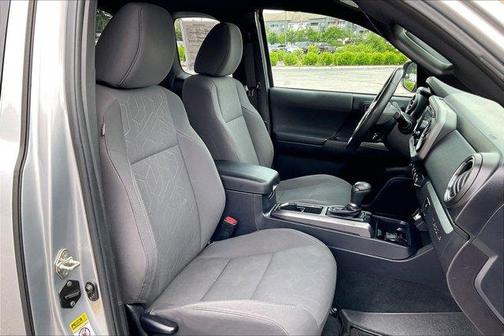 2017 Toyota Tacoma SR