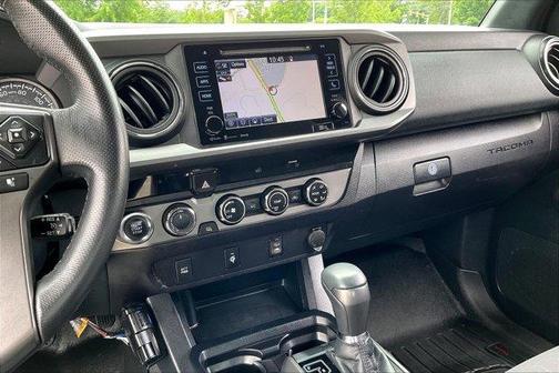 2017 Toyota Tacoma SR