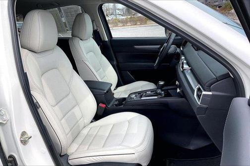 2024 Mazda CX-5 Preferred