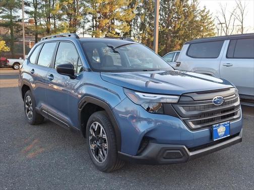 2025 Subaru Forester Base