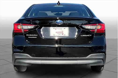 2022 Subaru Legacy Base