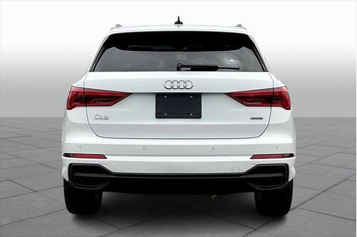 2023 Audi Q3 45 S line Premium Plus