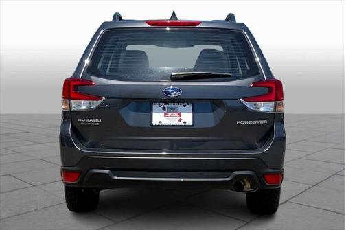 2022 Subaru Forester Base