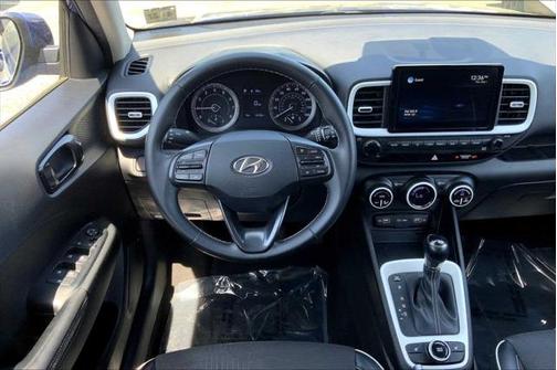 2022 Hyundai VENUE Limited