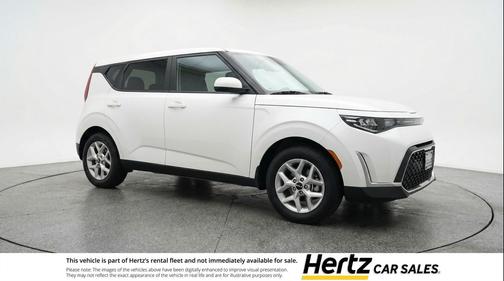 Snow White Pearl 2025 Kia Soul LX