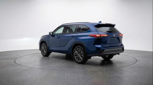 Blueprint 2025 Toyota Highlander LE