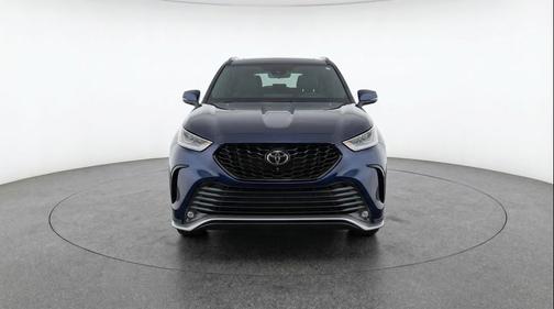 Blueprint 2025 Toyota Highlander LE
