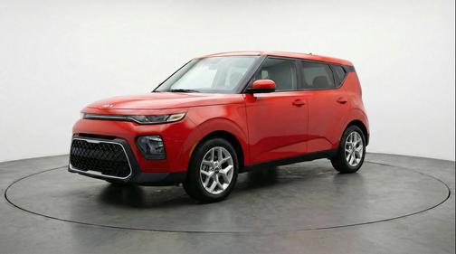 Inferno Red 2025 Kia Soul LX