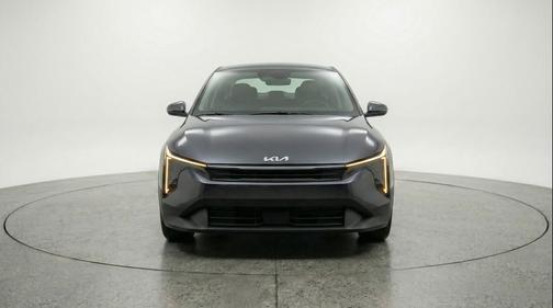 Interstellar Gray 2025 Kia K4 LXS