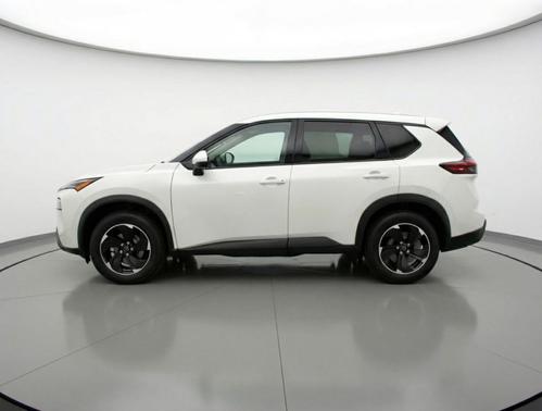 Everest White Pearl Tricoat 2025 Nissan Rogue SV