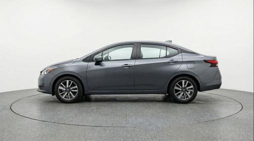 Gun Metallic 2025 Nissan Versa 1.6 SV