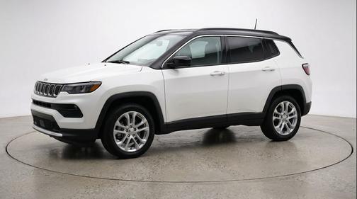 Bright White Clearcoat 2025 Jeep Compass Limited