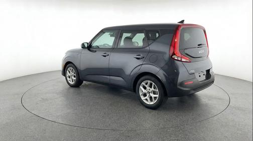 Gravity Gray 2025 Kia Soul LX