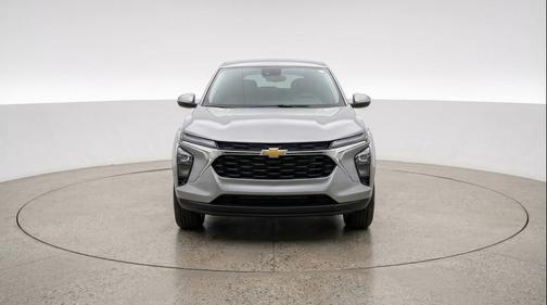 Sterling Gray Metallic 2025 Chevrolet Trax LT