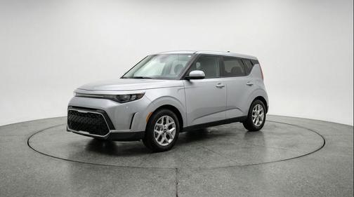 Steel Gray 2025 Kia Soul LX
