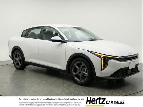 Snow White Pearl 2025 Kia K4 LXS