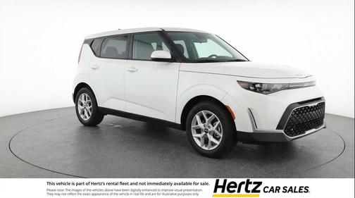 Snow White Pearl 2025 Kia Soul LX