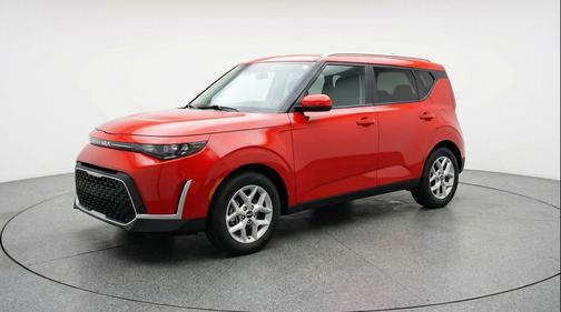 Mars Orange 2025 Kia Soul LX