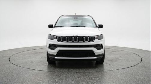 Bright White Clearcoat 2025 Jeep Compass Limited