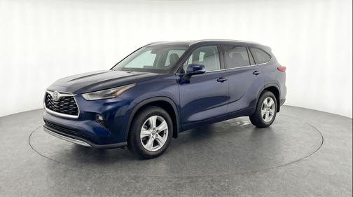 Blueprint 2025 Toyota Highlander LE