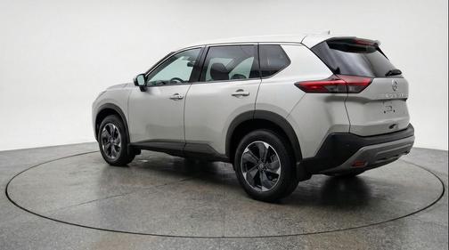Brilliant Silver Metallic 2025 Nissan Rogue SV