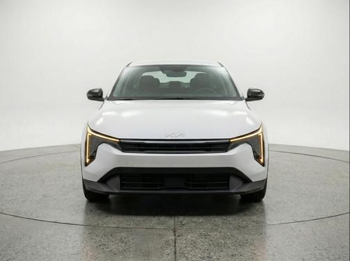 Snow White Pearl 2025 Kia K4 LXS