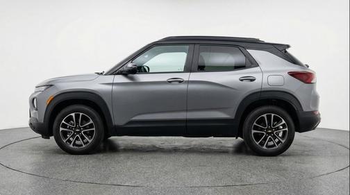 Sterling Gray Metallic 2025 Chevrolet Trailblazer LT