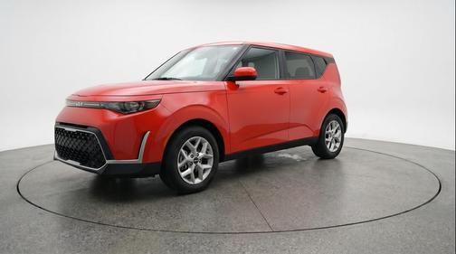 Inferno Red 2025 Kia Soul LX