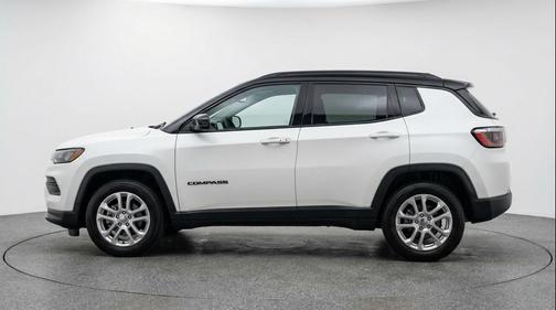 Bright White Clearcoat 2025 Jeep Compass Limited