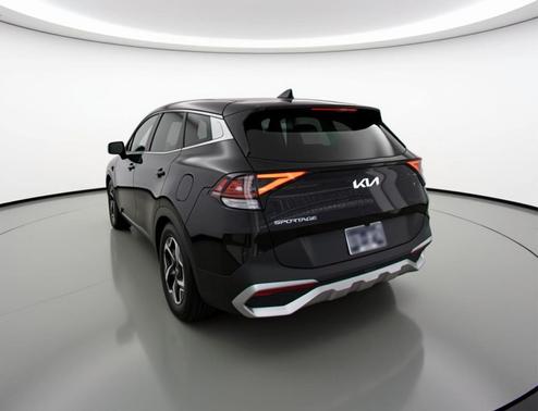 Ebony Black 2025 Kia Sportage LX