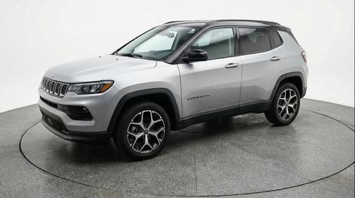 Silver Zynith Metallic Clearcoat 2025 Jeep Compass Limited