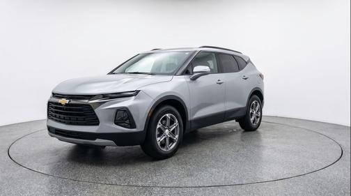 Sterling Gray Metallic 2025 Chevrolet Blazer 2LT