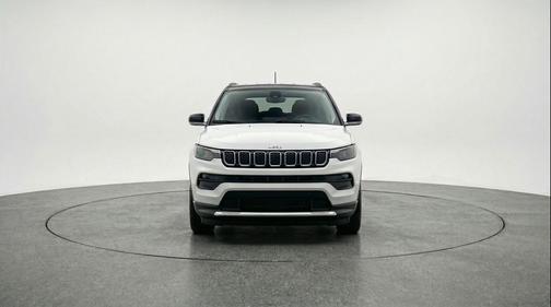 Bright White Clearcoat 2025 Jeep Compass Limited