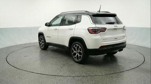 Bright White Clearcoat 2025 Jeep Compass Limited