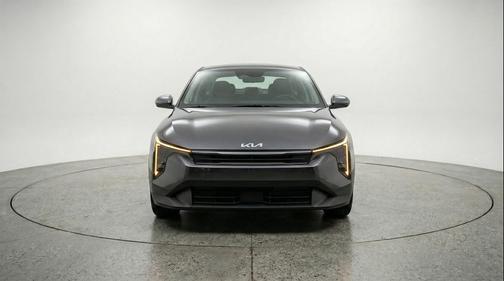 Interstellar Gray 2025 Kia K4 LXS