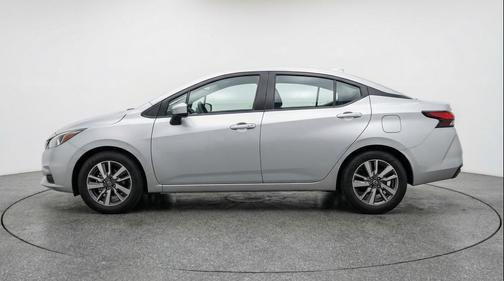 Brilliant Silver Metallic 2025 Nissan Versa 1.6 SV