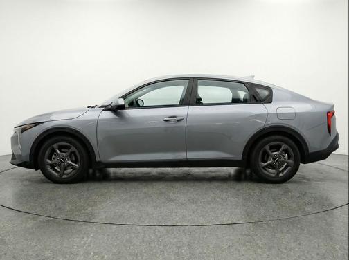 Steel Gray 2025 Kia K4 LXS