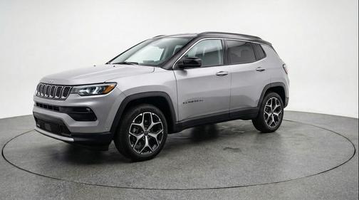 Silver Zynith Metallic Clearcoat 2025 Jeep Compass Limited