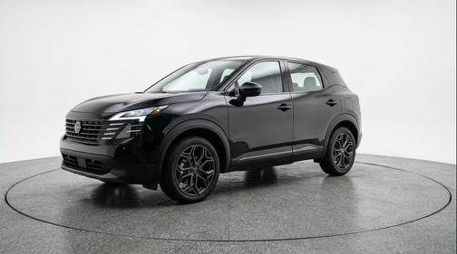Super Black 2026 Nissan Kicks SR