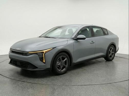 Morning Haze 2025 Kia K4 LXS