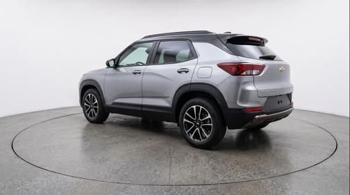 Sterling Gray Metallic 2025 Chevrolet Trailblazer LT