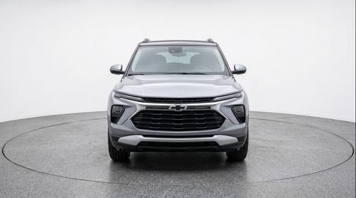 Sterling Gray Metallic 2025 Chevrolet Trailblazer LT