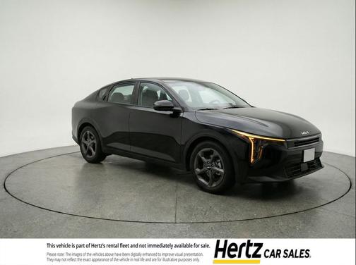 Aurora Black Pearl 2025 Kia K4 LXS