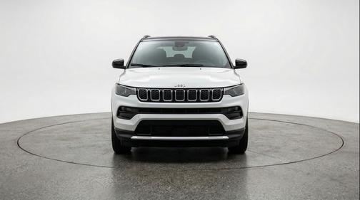 Bright White Clearcoat 2025 Jeep Compass Limited