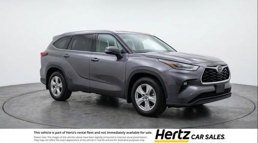 Magnetic Gray Metallic 2025 Toyota Highlander LE