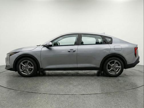 Steel Gray 2025 Kia K4 LXS