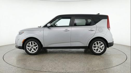 Steel Gray 2025 Kia Soul LX