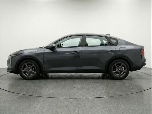Interstellar Gray 2025 Kia K4 LXS
