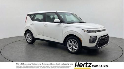 Snow White Pearl 2025 Kia Soul LX