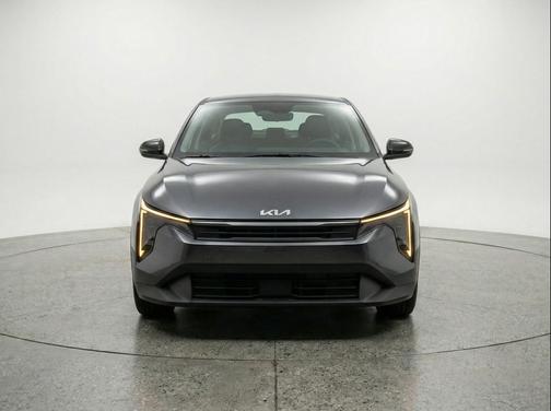 Interstellar Gray 2025 Kia K4 LXS